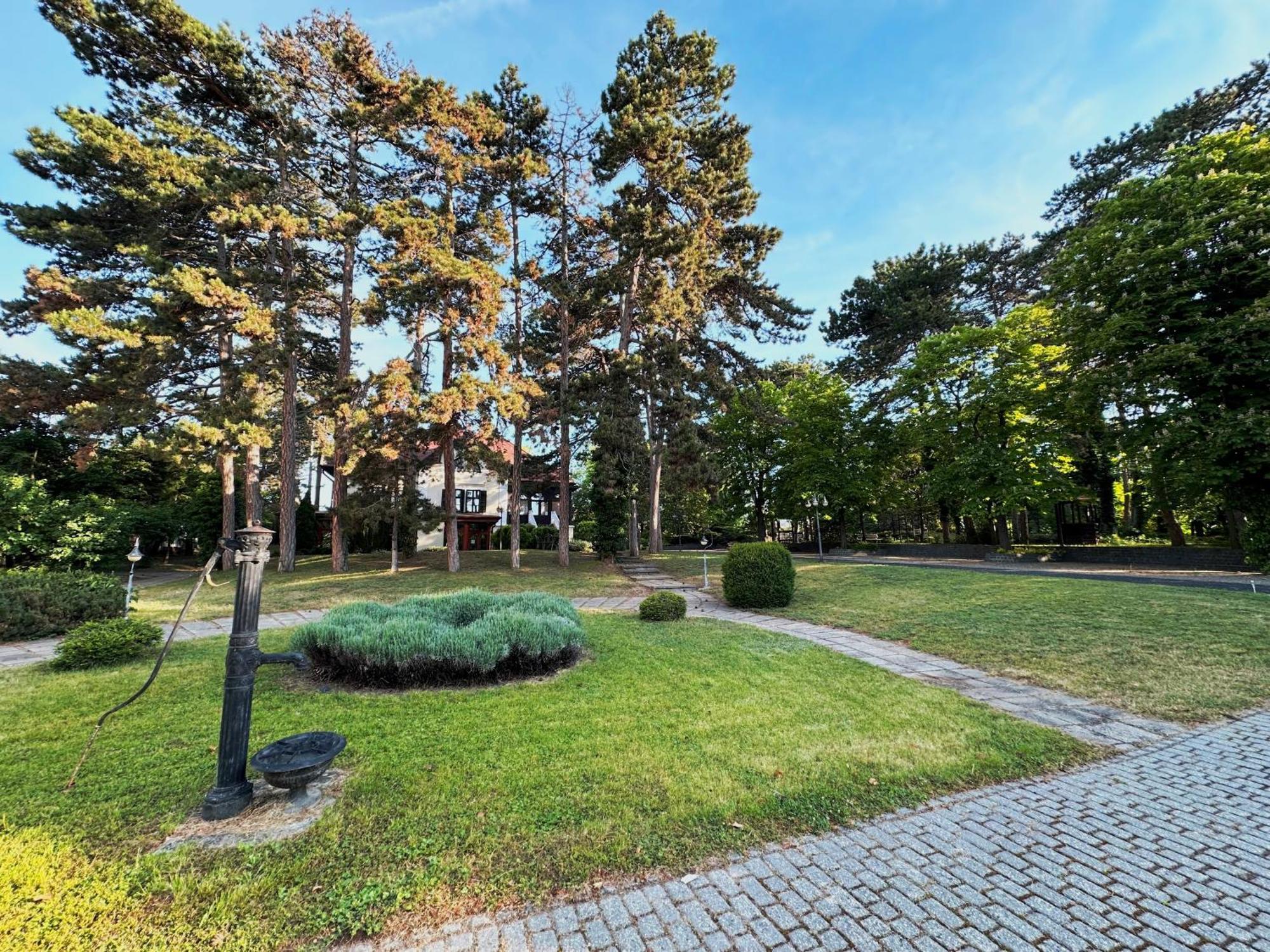 Imola Garden Vendeghaz Ξενοδοχείο Balatonfüred Εξωτερικό φωτογραφία