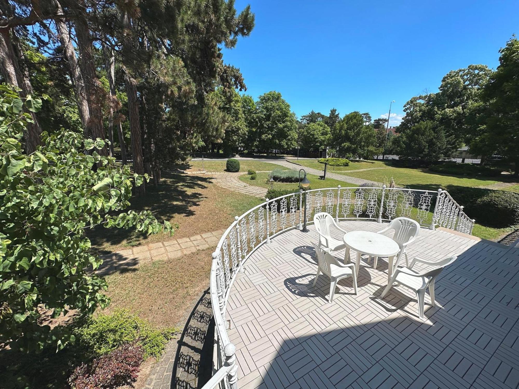 Imola Garden Vendeghaz Ξενοδοχείο Balatonfüred Εξωτερικό φωτογραφία